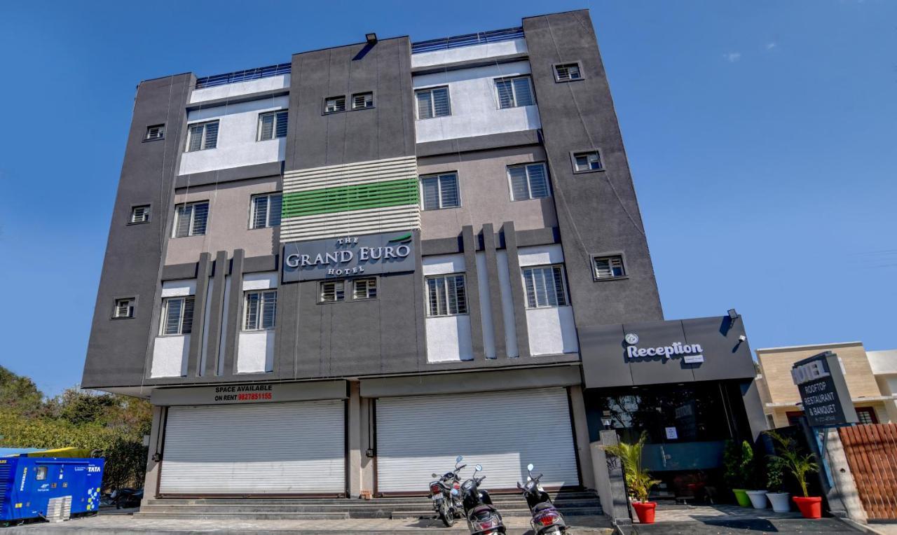 Treebo Grand Euro Pipliyahana Square Indore Eksteriør bilde